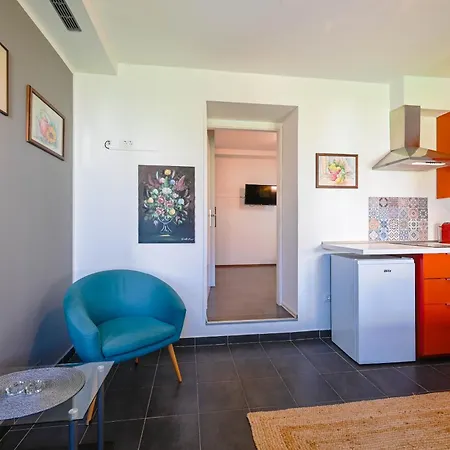 Casa Marti With Terrace & Garden Apartment Rovinj