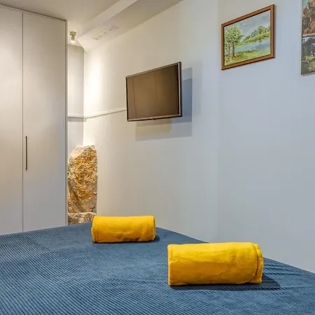 شقة Casa Marti With Terrace & Garden *