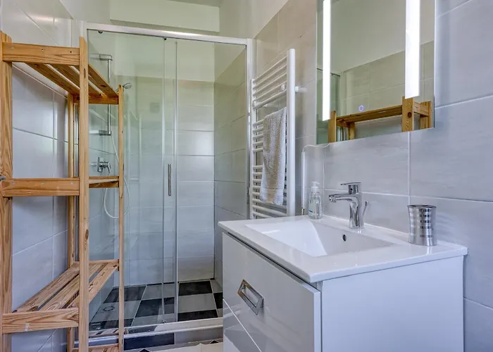 Casa Marti With Terrace & Garden Apartamento Rovinj