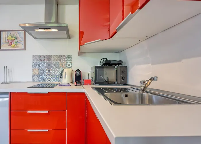 Casa Marti With Terrace & Garden